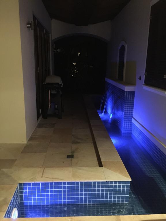 PRIVATE SEA VIEW VILLA Eden Island Rum bild